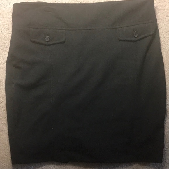 Express black skirt size 8 - Picture 2 of 3